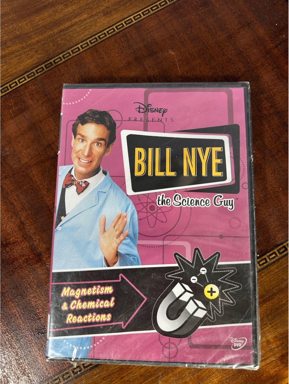 Bill Nye The Science Guy ~Magnetism & Chemical Reactions Sealed DVD